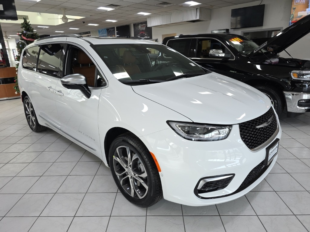 2026 Chrysler Pacifica