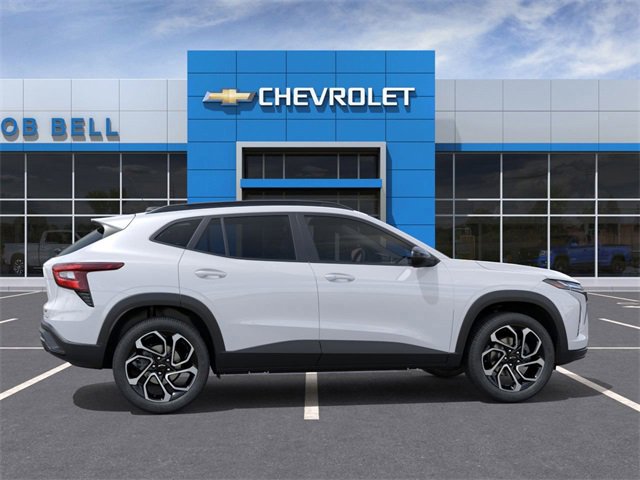2025 Chevrolet Trax photo 4