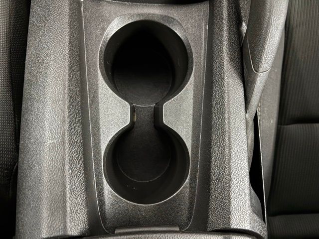 2013 Chevrolet Camaro 1LT photo 19