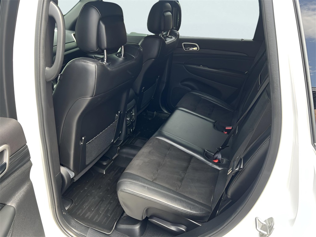 2020 Jeep Grand Cherokee Altitude photo 27