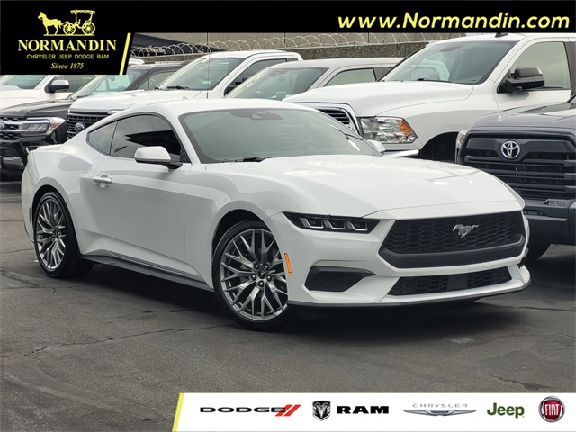 2025 Ford Mustang EcoBoost Premium's photo