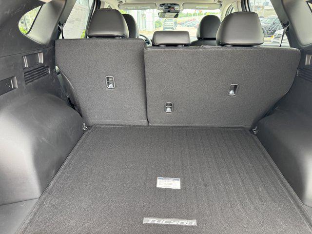 2025 Hyundai Tucson SEL Convenience photo 9