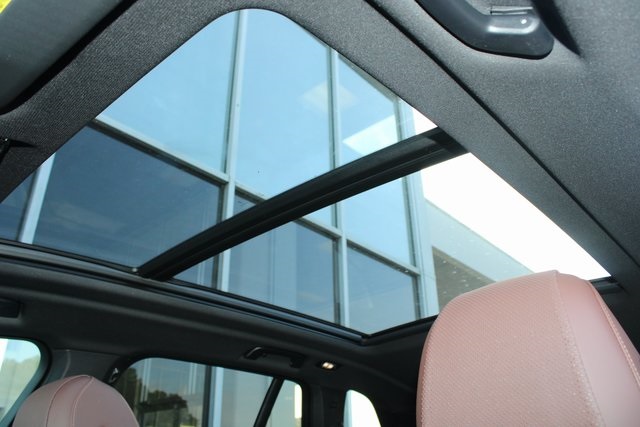2026 Bmw X5 xDrive50e photo 19
