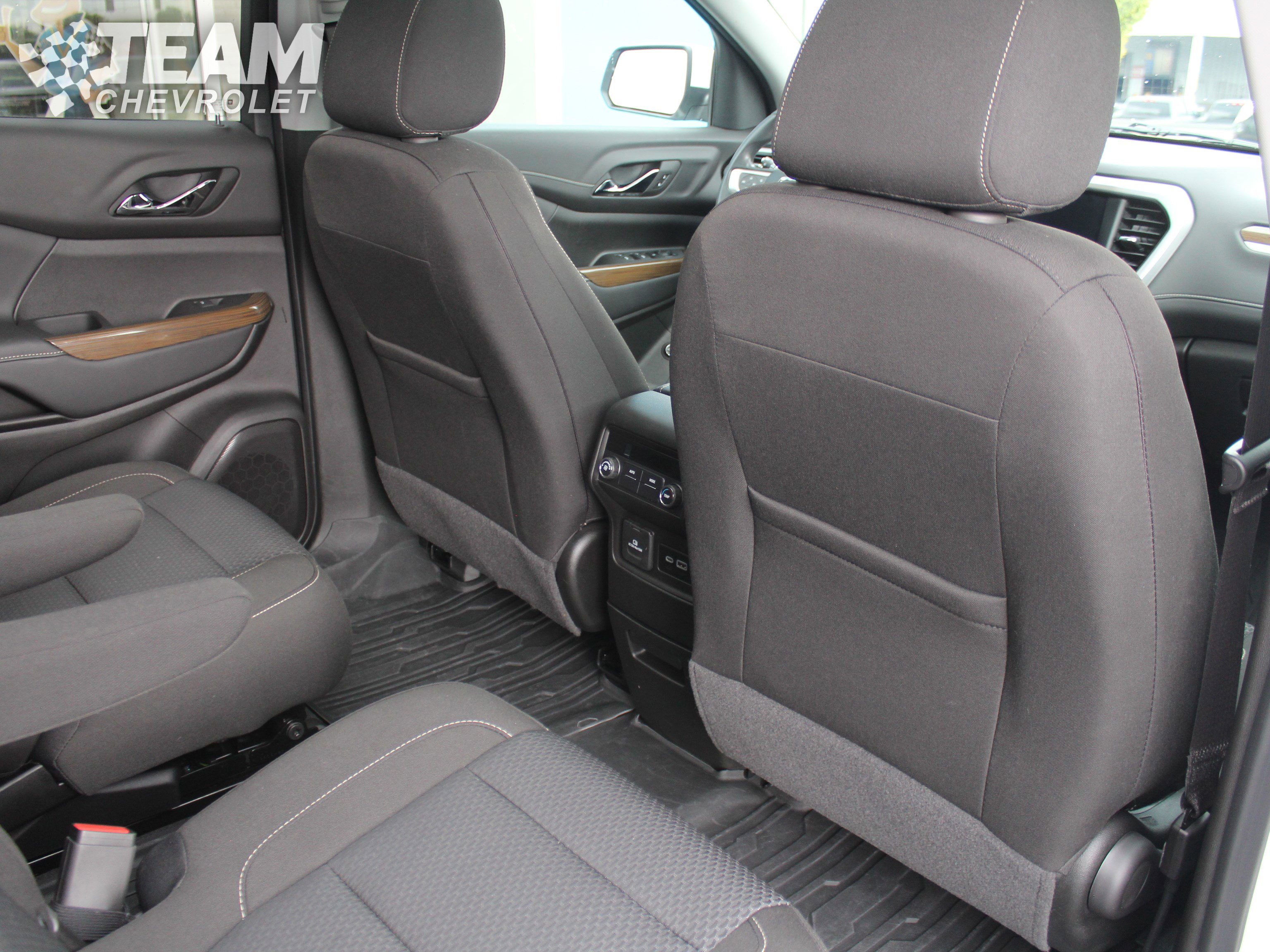 2023 Gmc Acadia SLE photo 25