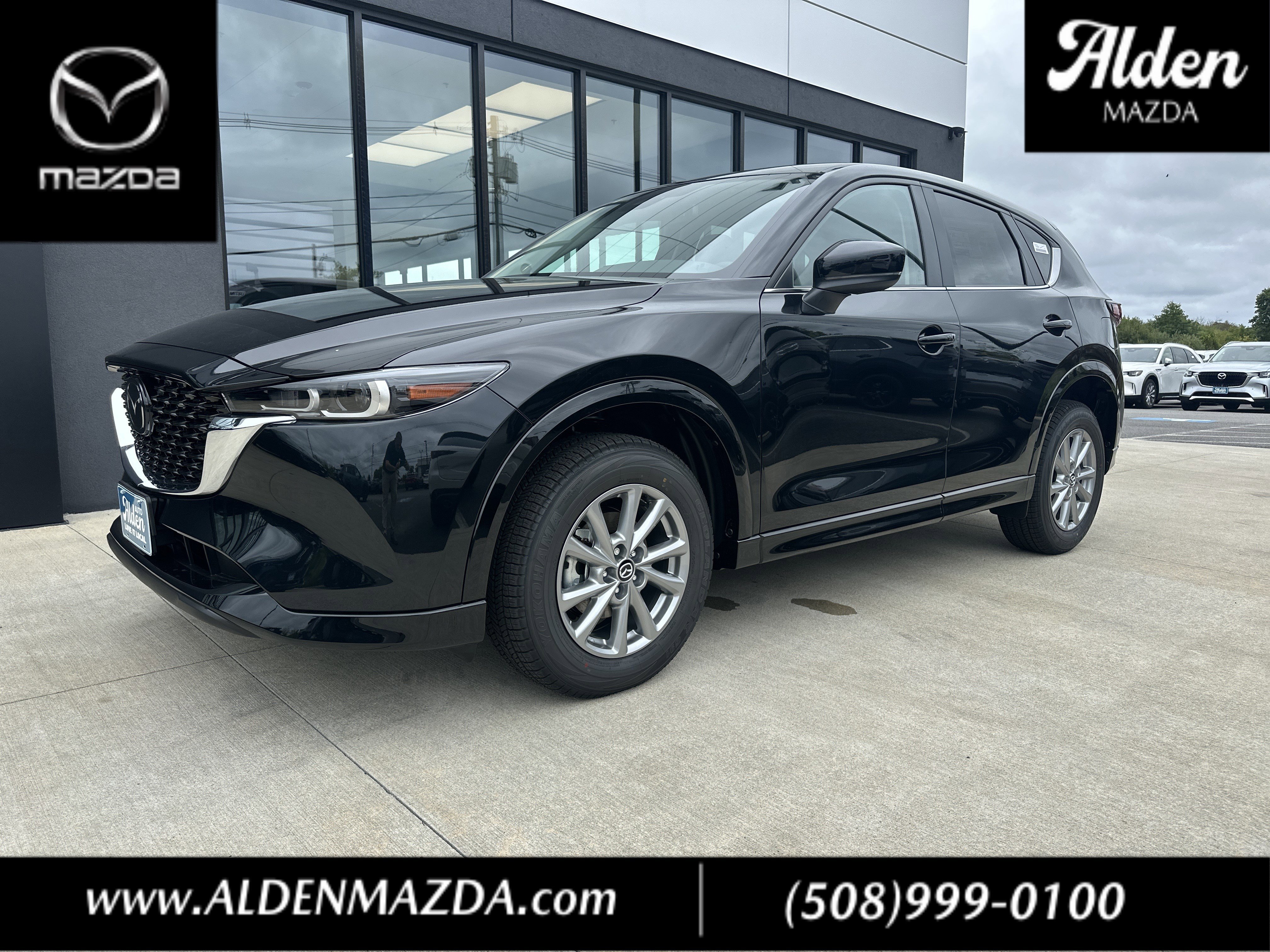 2025 Mazda CX-5's photo