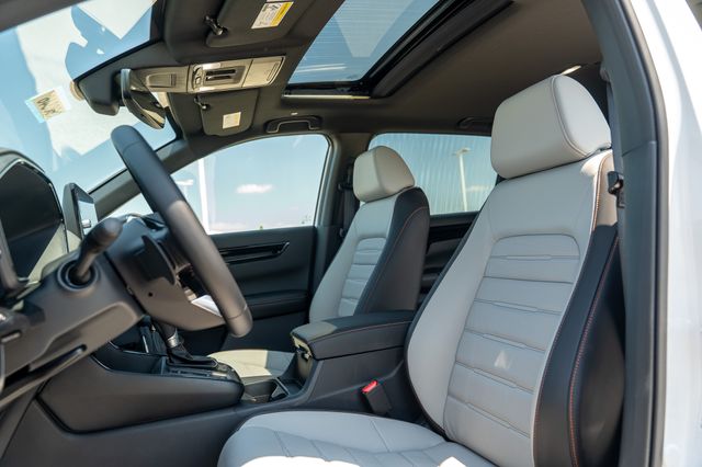 2026 Honda CR-V Hybrid Sport Touring photo 14
