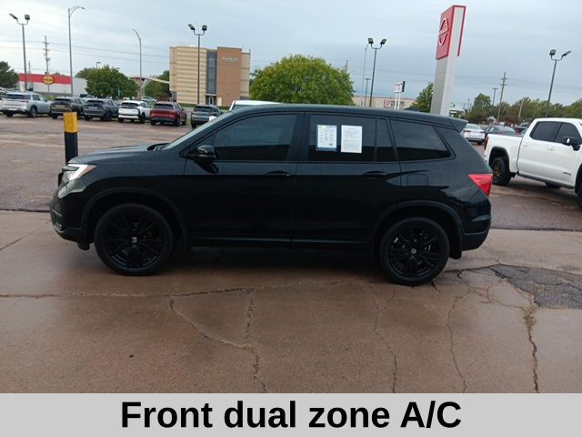 2021 Honda Passport Sport photo 2