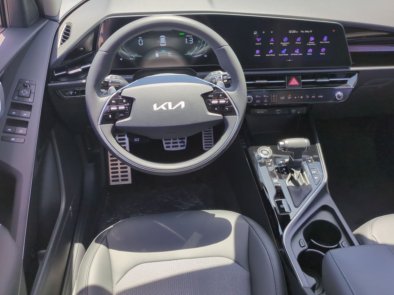 2025 Kia Niro EX Touring photo 17