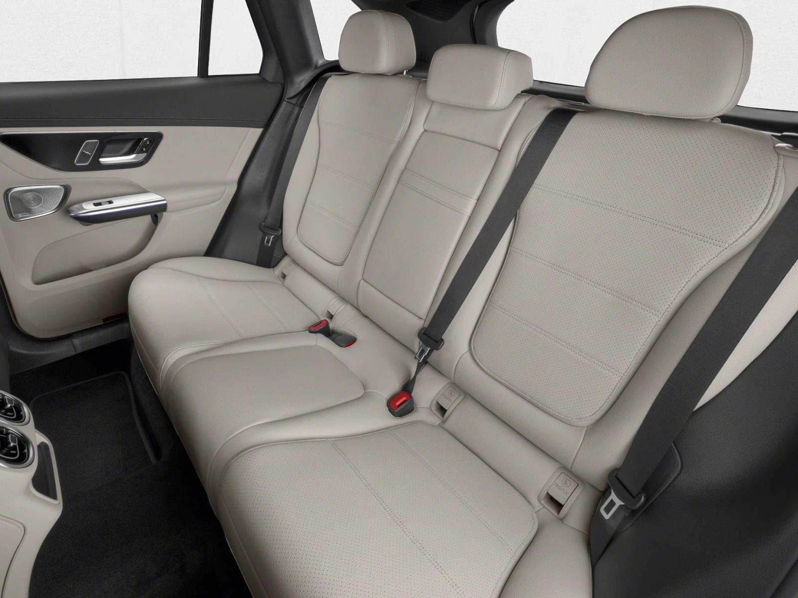2026 Mercedes Benz GLC 350e 4MATIC photo 7