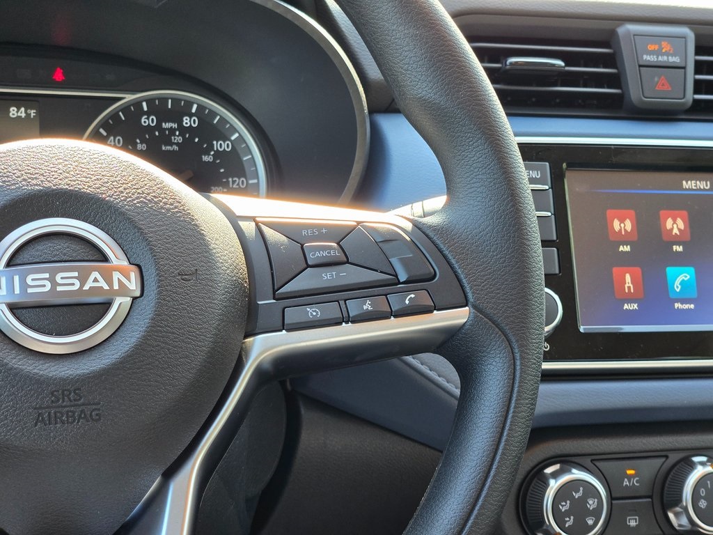 2025 Nissan Versa SV photo 16