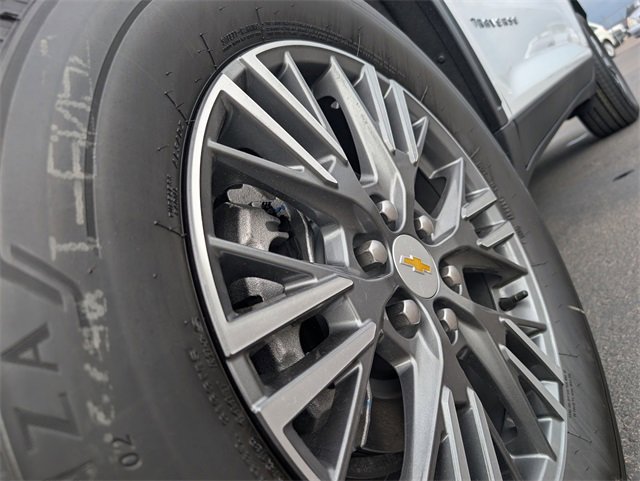 2025 Chevrolet Traverse photo 26
