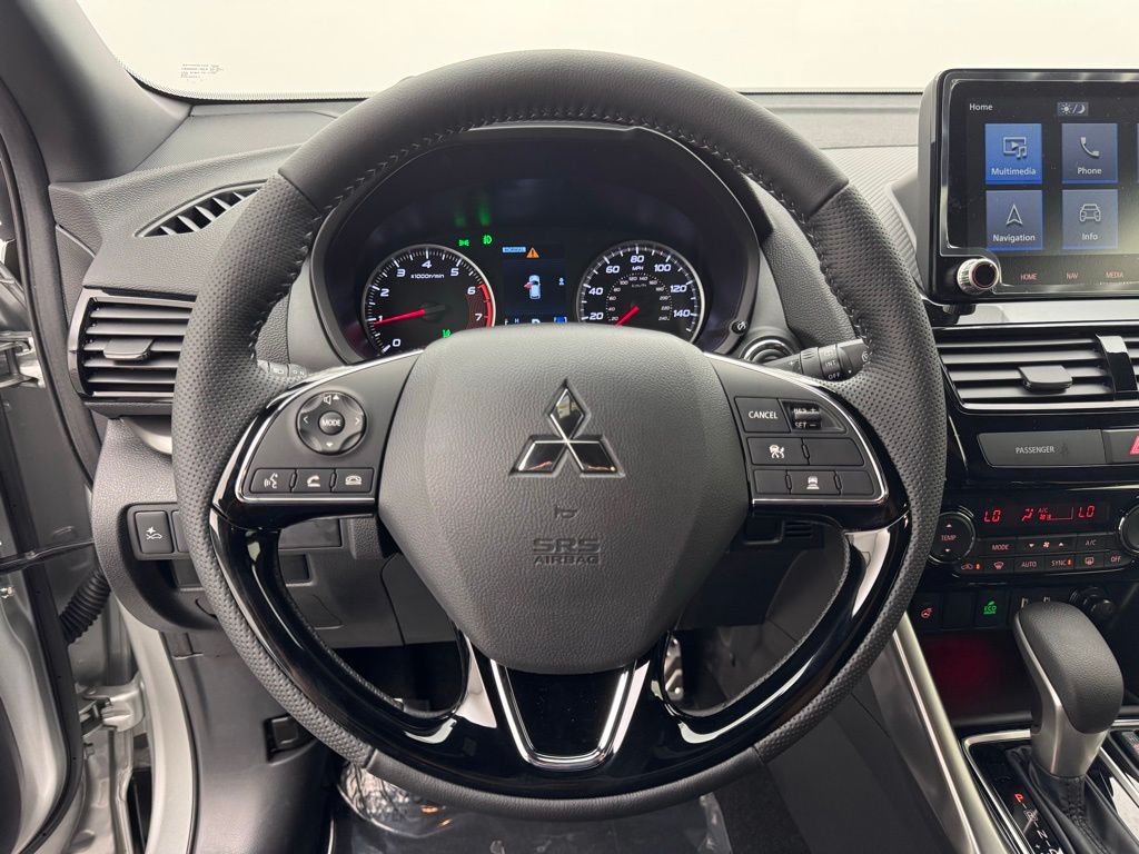 2025 Mitsubishi Eclipse Cross SEL photo 16