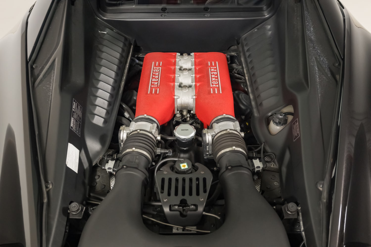2015 Ferrari 458 Italia photo 36