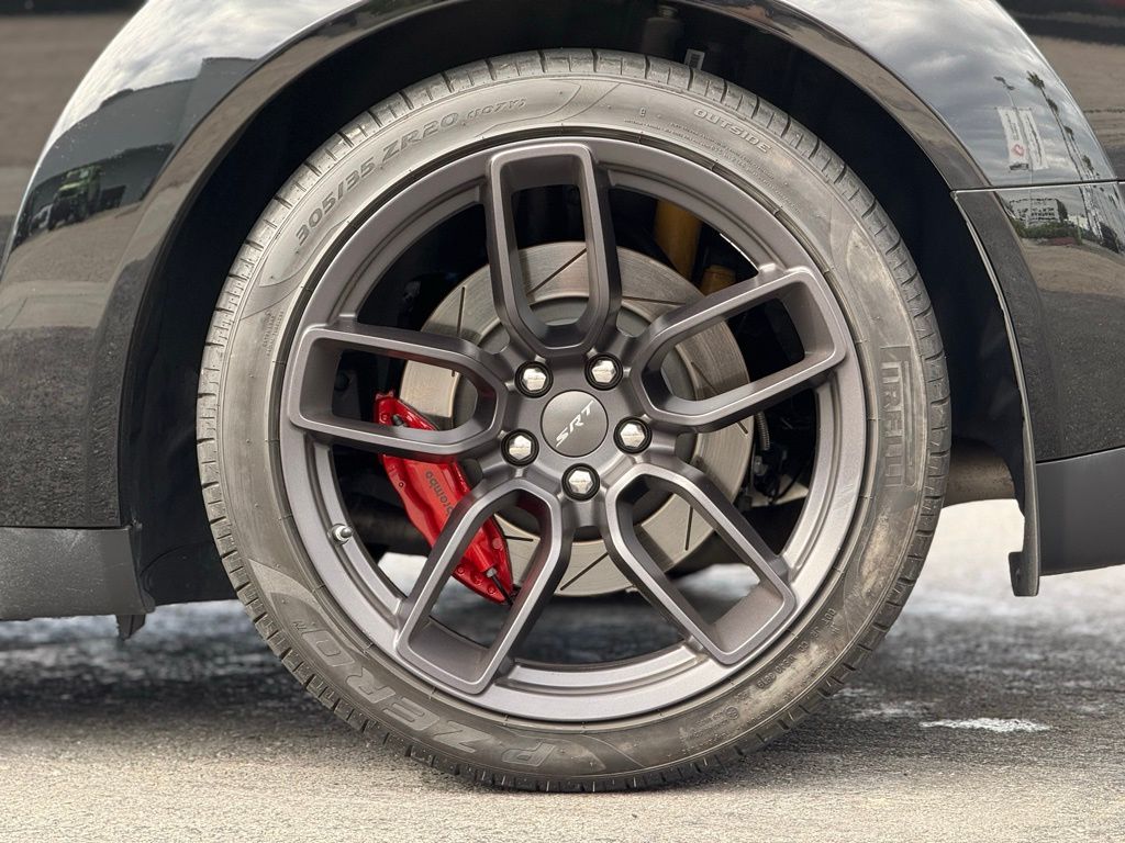 2019 Dodge Challenger SRT8 Hellcat Redeye Widebody photo 3