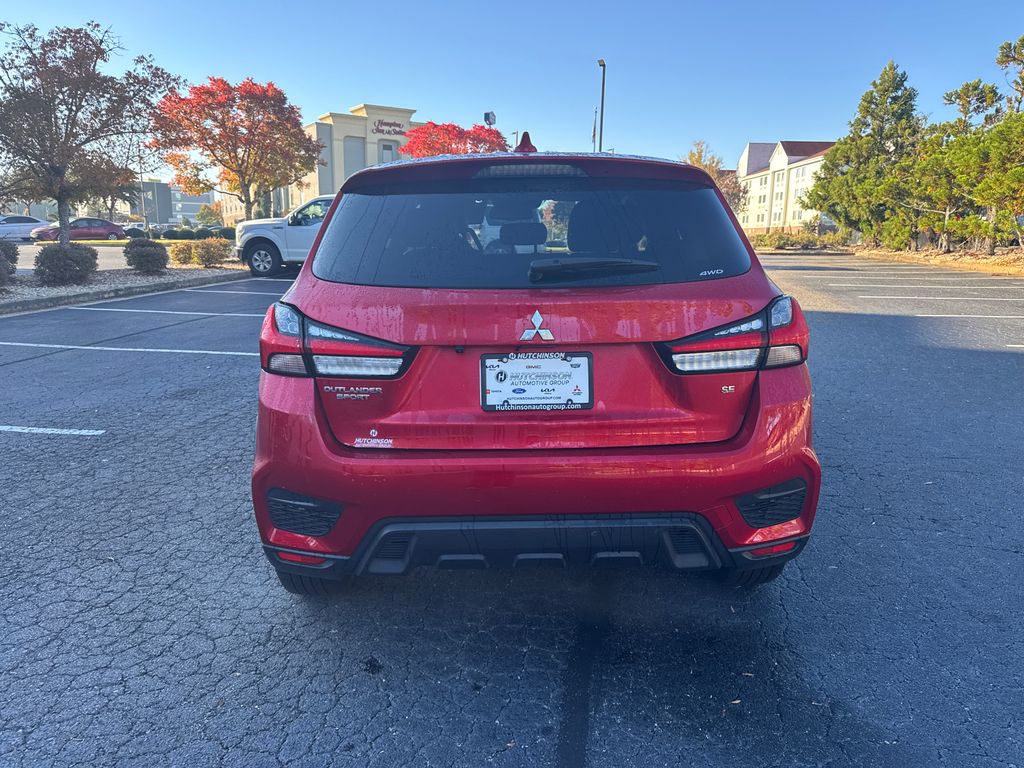 2024 Mitsubishi Outlander Sport ES LE SE photo 4