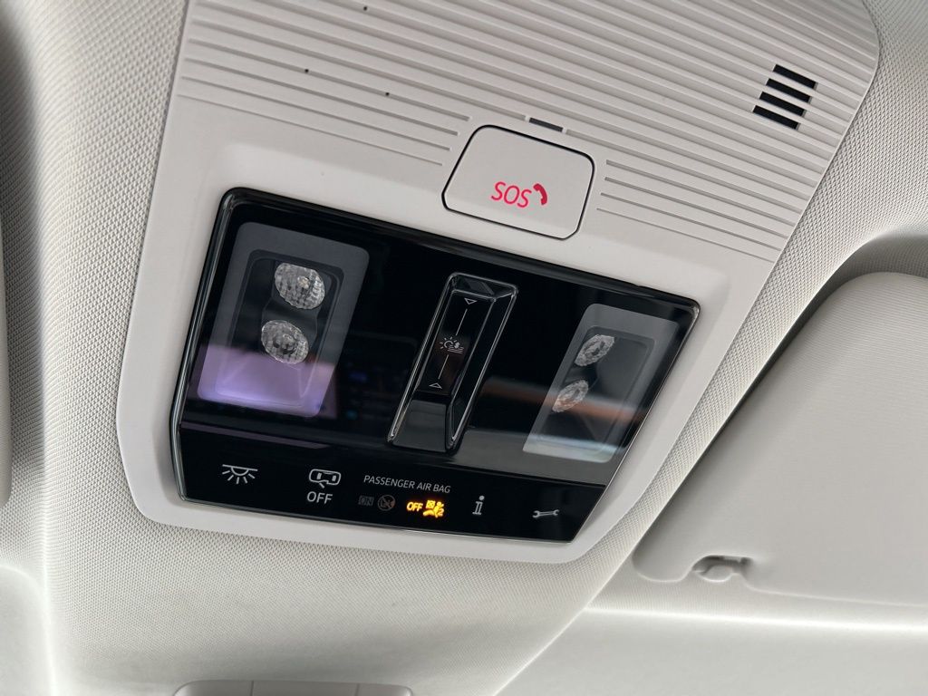 2025 Volkswagen ID. Buzz Pro Plus photo 27
