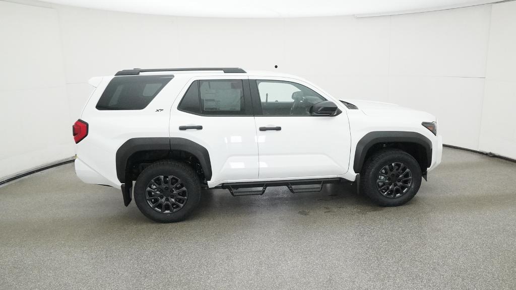 2025 Toyota 4Runner SR5 photo 25