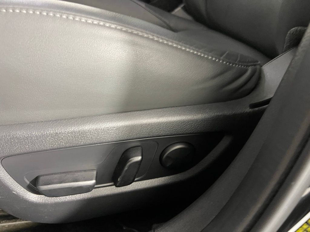 2024 Mazda CX-30 2.5 S Preferred photo 15