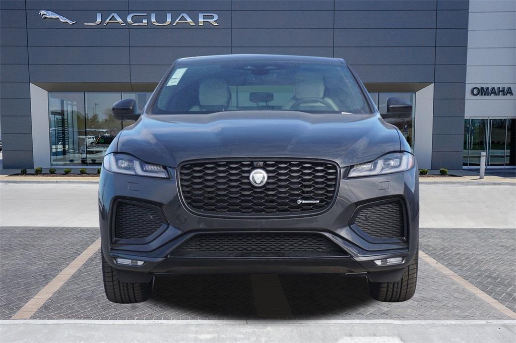 2025 Jaguar F-PACE R-Dynamic S photo 2
