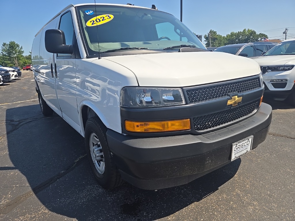 2023 Chevrolet Express 2500 Work Van photo 3