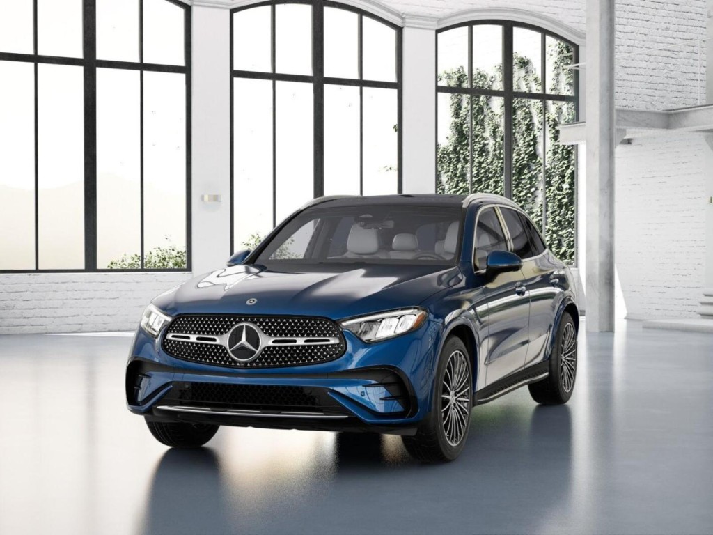 2026 Mercedes Benz GLC 300 photo 40