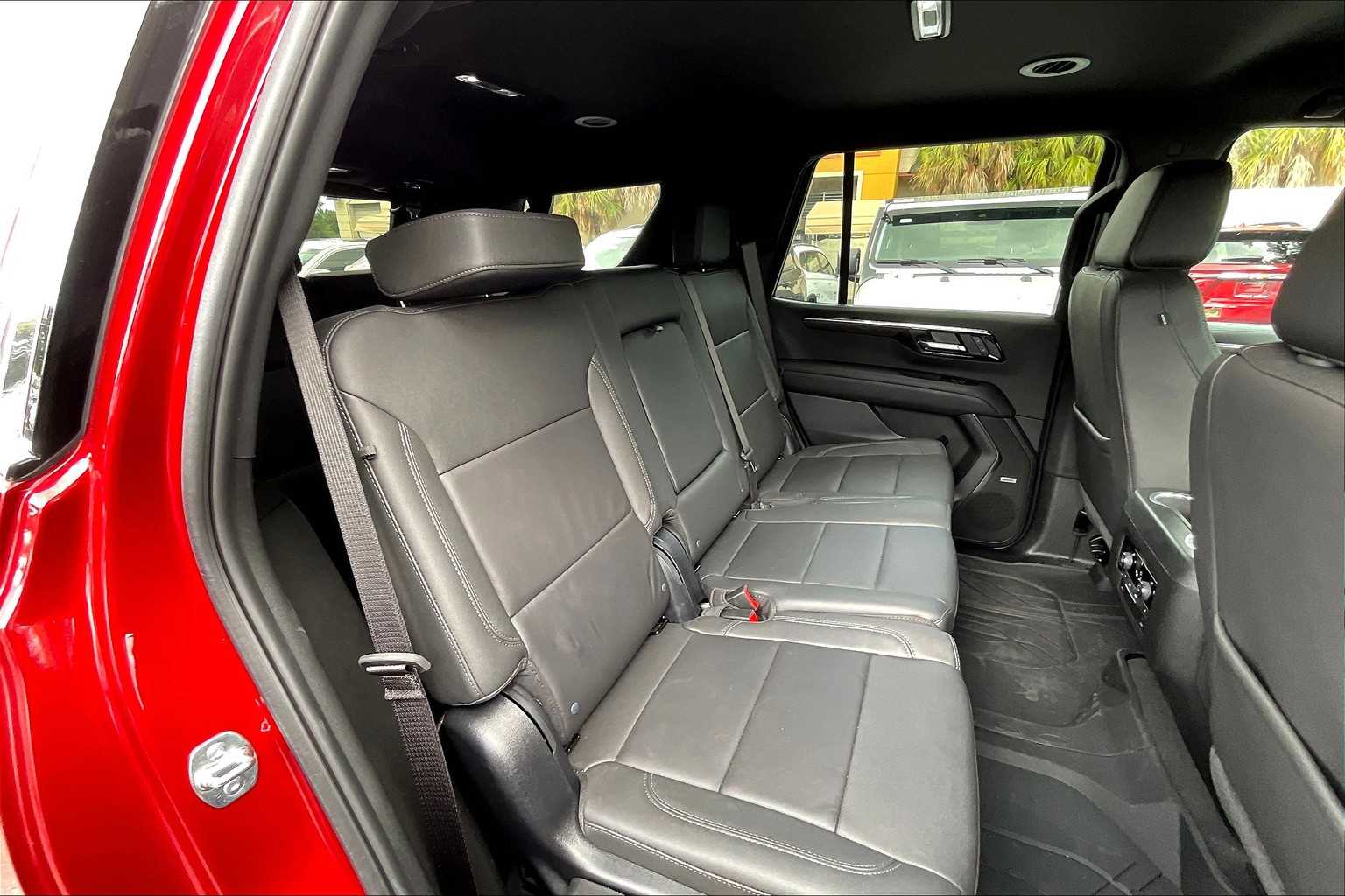 2025 Chevrolet Tahoe LT photo 25