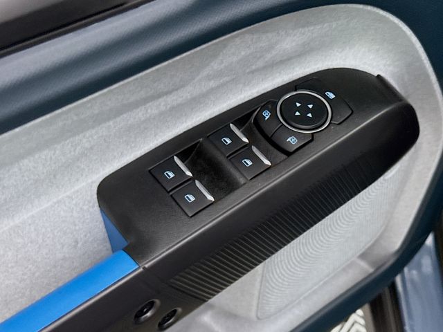2025 Ford Maverick XLT photo 17