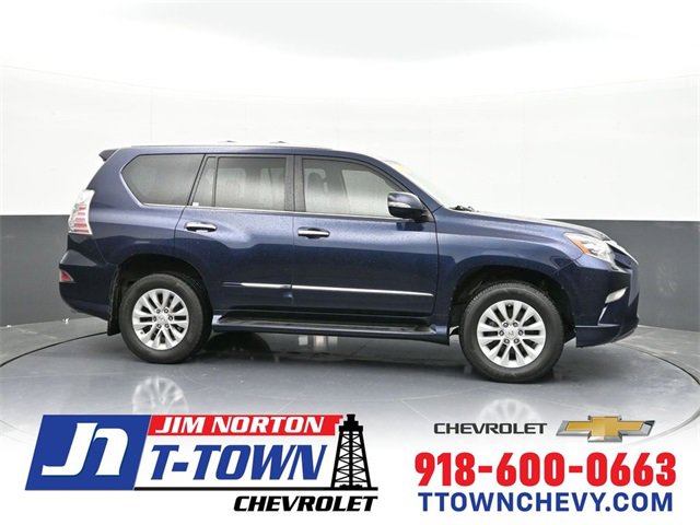 2017 Lexus GX Base's photo