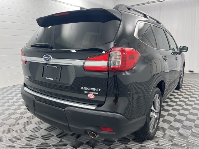 2022 Subaru Ascent Limited photo 5