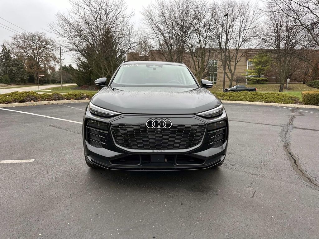Used 2025 Audi Q6 e-tron Premium Plus with VIN WA124BGF2SA008157 for sale in Dublin, OH