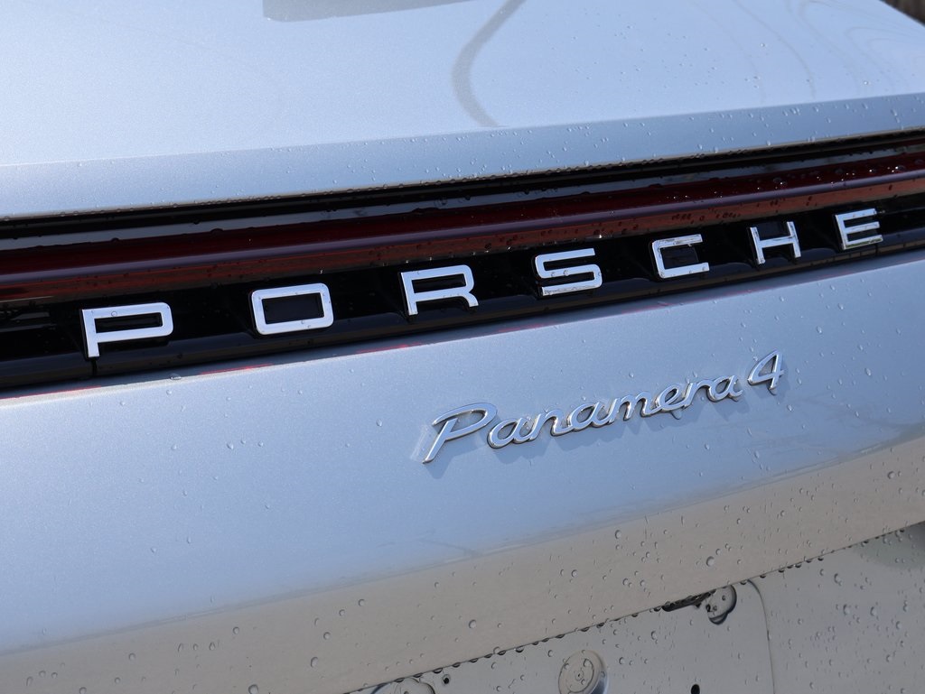 2022 Porsche Panamera 4 photo 6