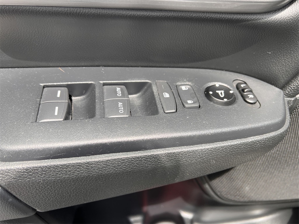 2020 Honda CR-V Touring photo 21