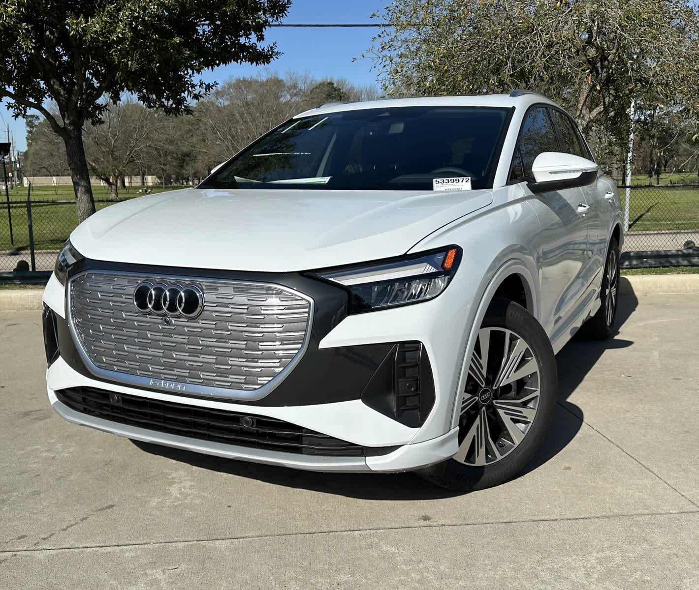 2025 Audi Q4 e-tron Premium