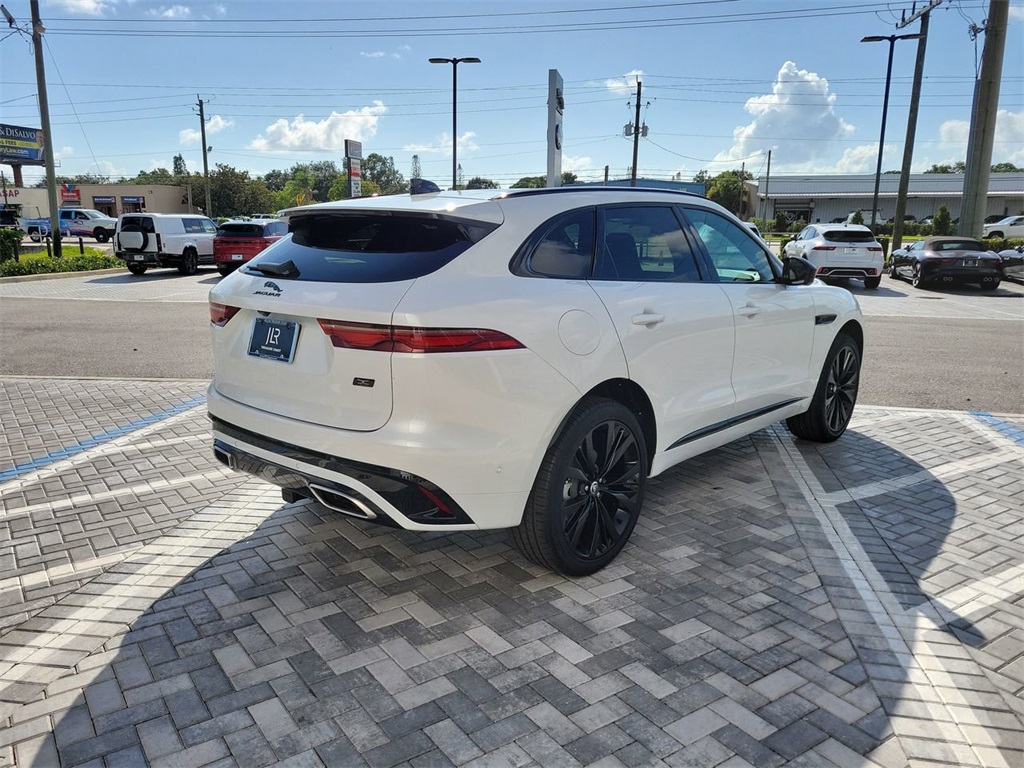 2026 Jaguar F-PACE P400 R-Dynamic S photo 2