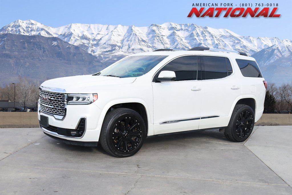 2020 GMC Acadia Denali's photo