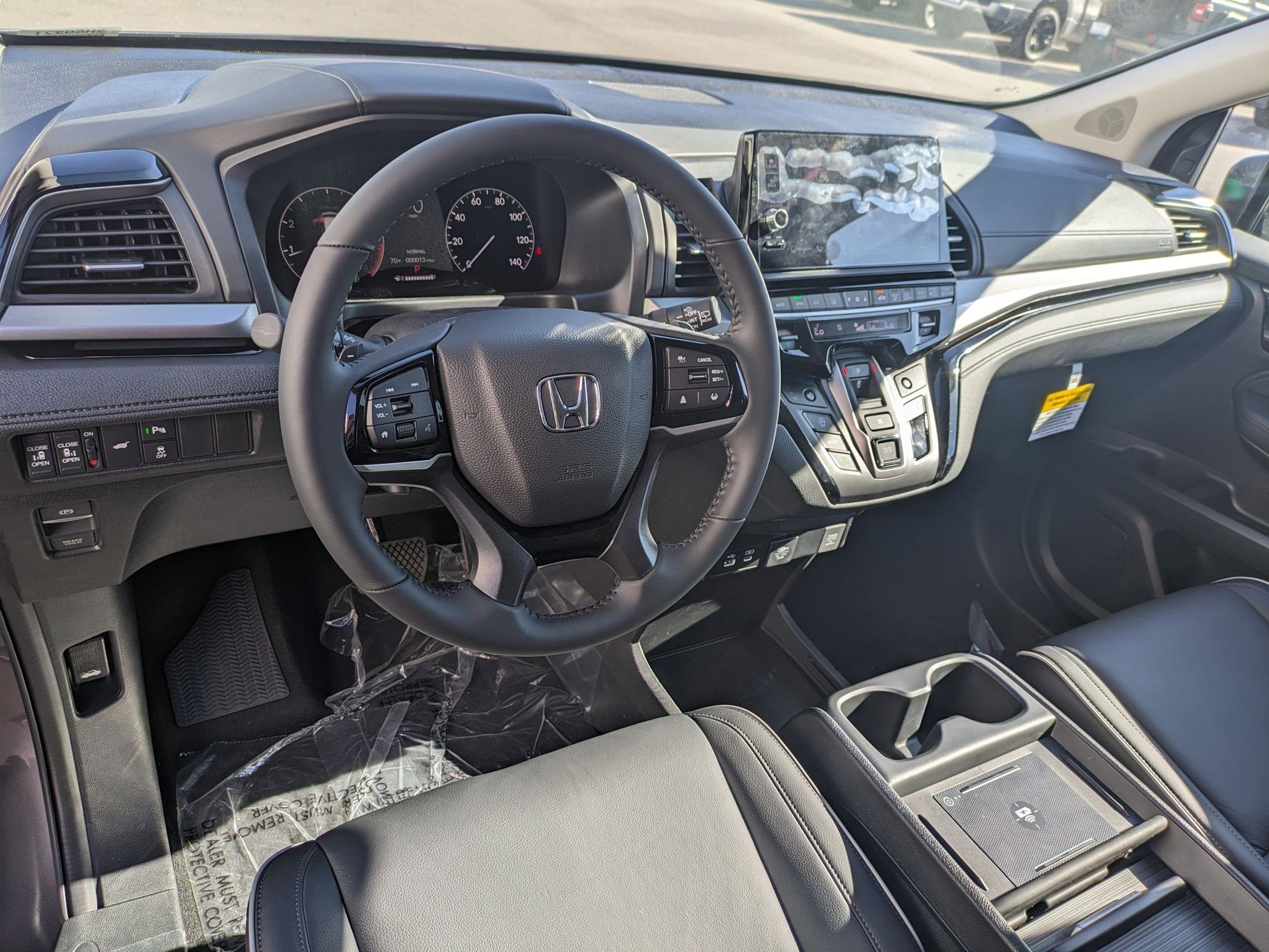 2026 Honda Odyssey Touring photo 10
