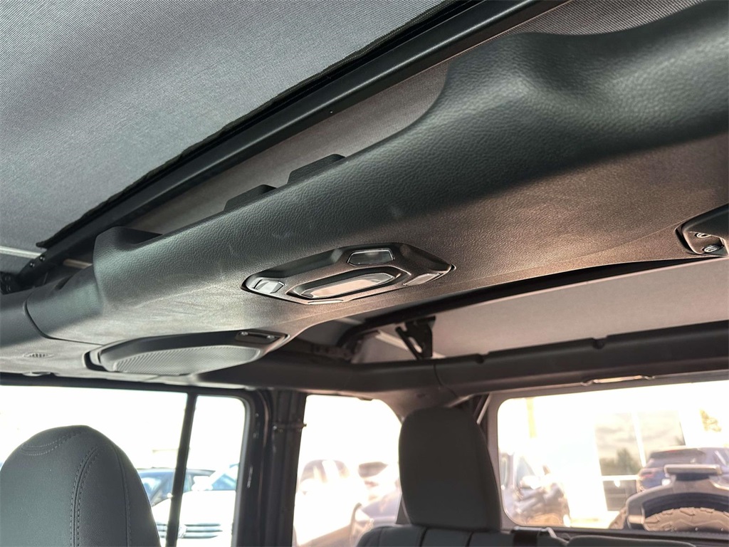 2021 Jeep Wrangler Unlimited Sport S photo 17