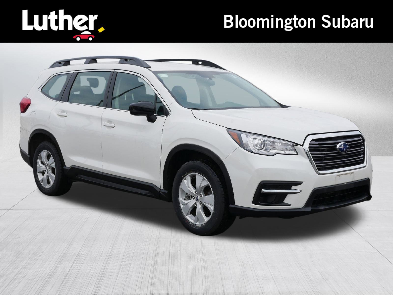2022 Subaru Ascent Base's photo