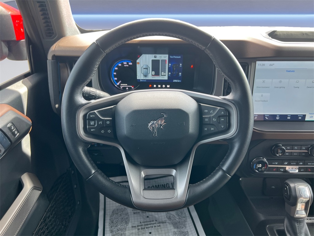2023 Ford Bronco Outer Banks photo 13