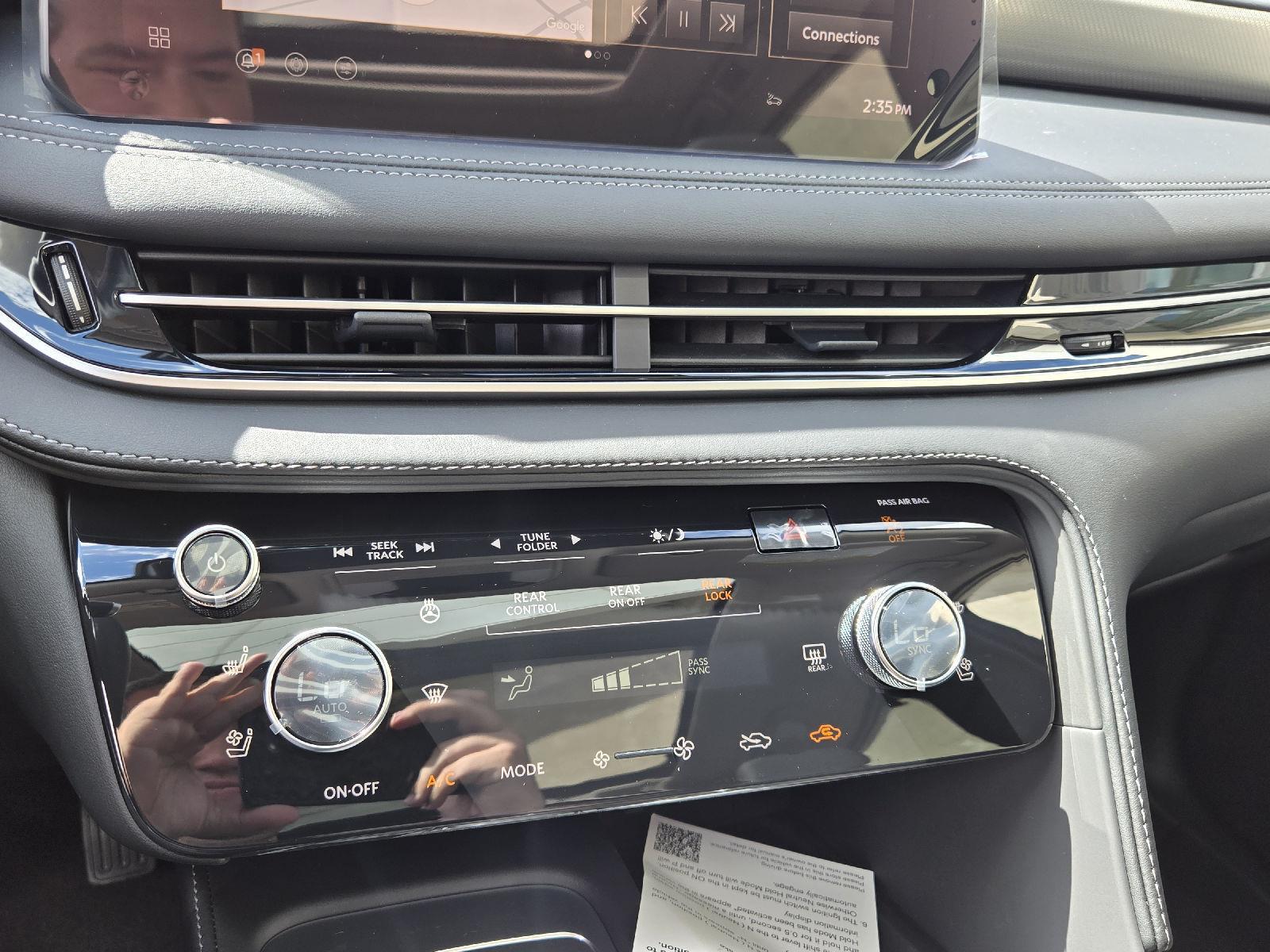 2026 Infiniti QX60 Luxe AWD photo 23