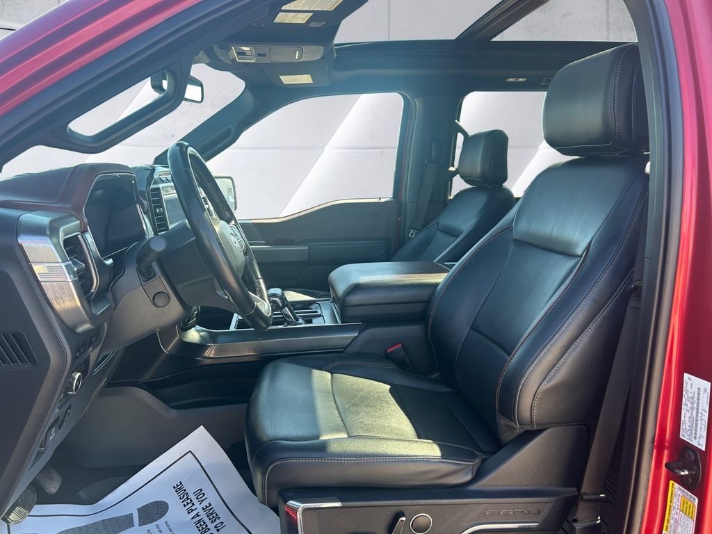 2022 Ford F-150 Lariat photo 10