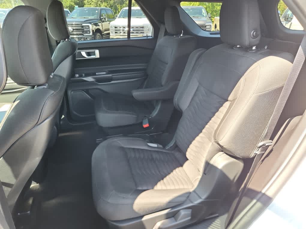 2020 Ford Explorer XLT photo 7