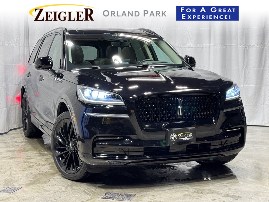 2023 Lincoln Aviator Reserve's photo