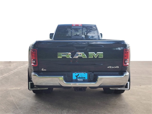 2026 Ram 3500 Tradesman photo 4