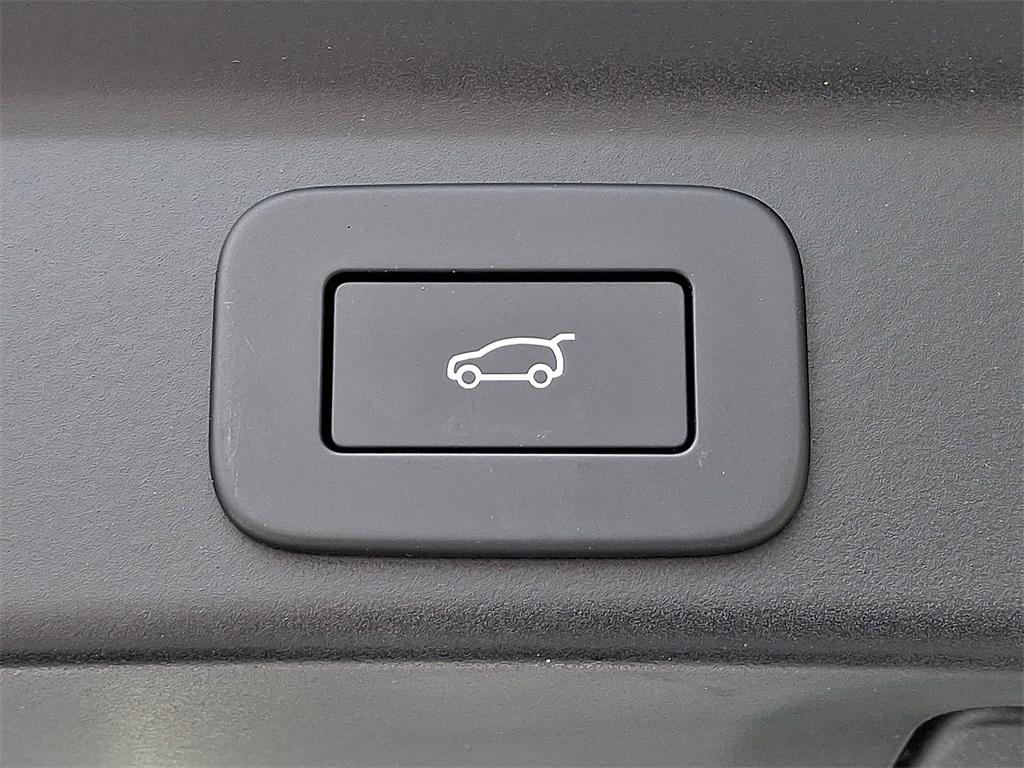 2025 Jaguar F-PACE P400 R-Dynamic S photo 27