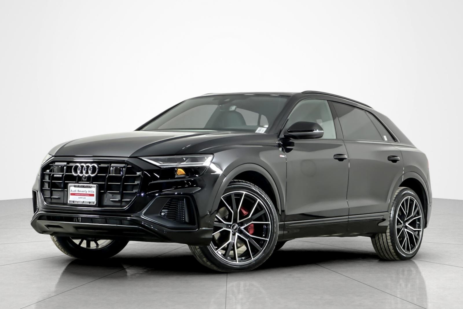 2022 Audi Q8 Premium Plus's photo
