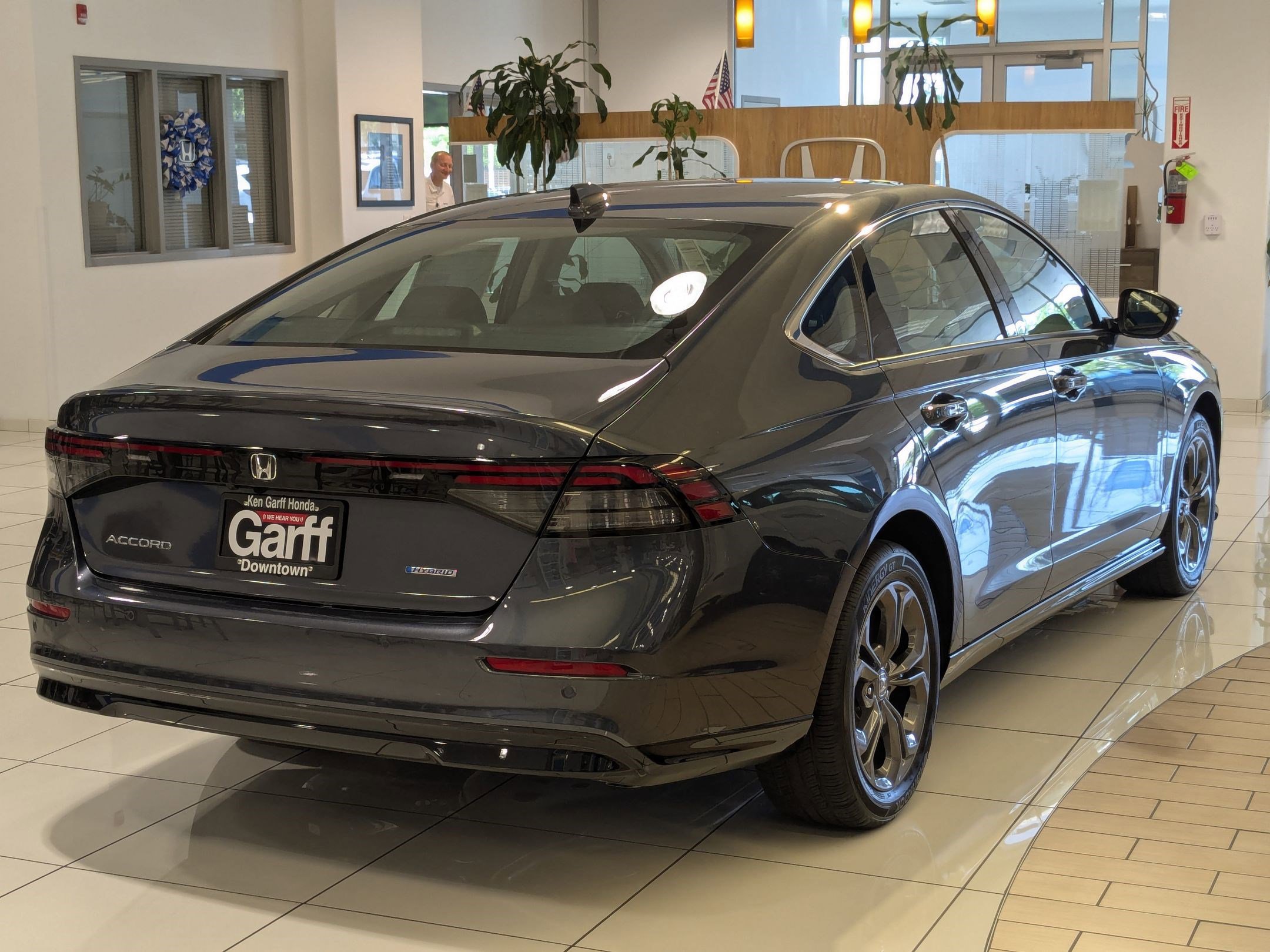 2025 Honda Accord Hybrid EX-L photo 4