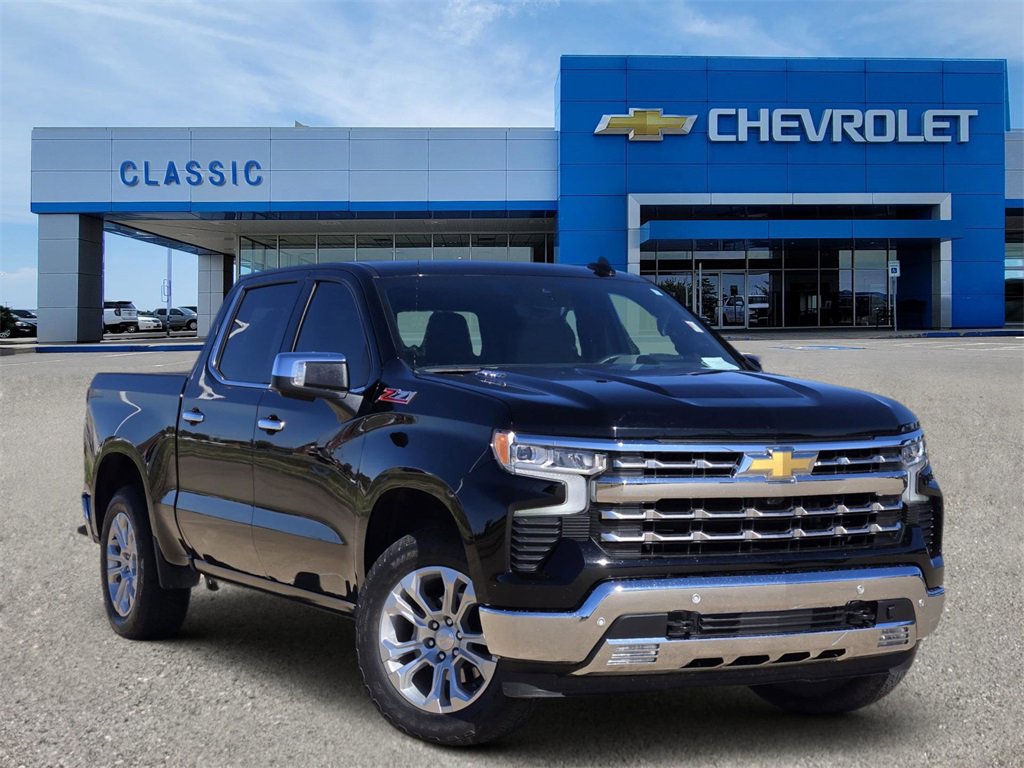 2023 Chevrolet Silverado 1500 LTZ's photo