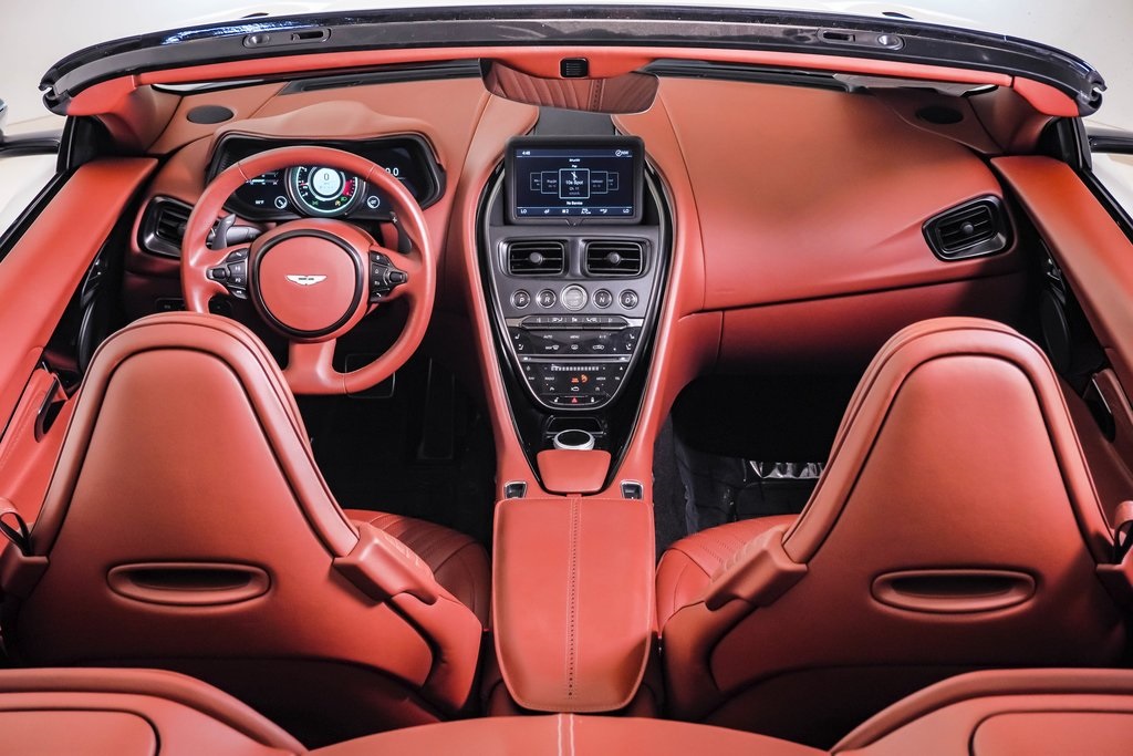 2021 Aston Martin DB11 AM5 photo 20