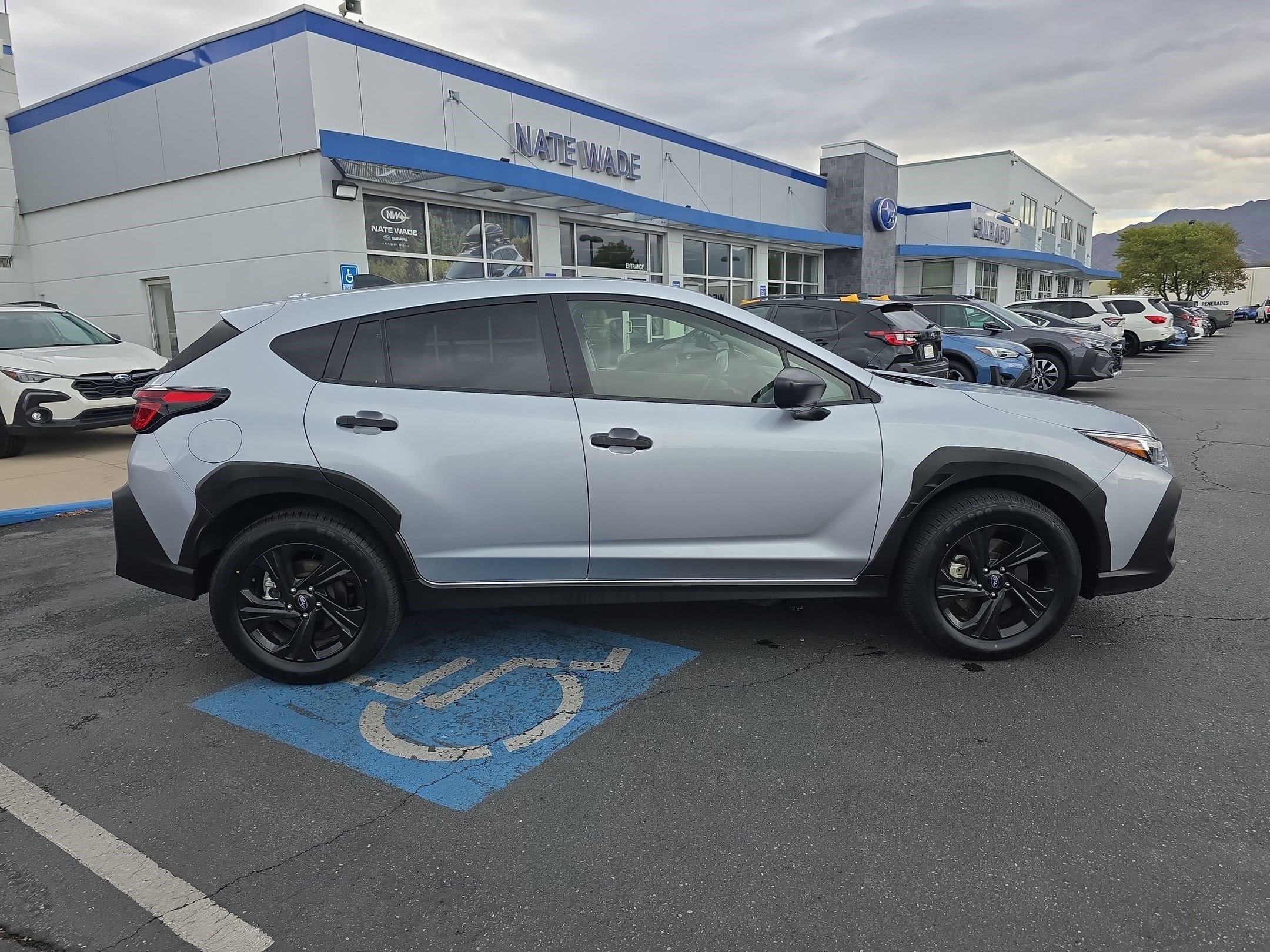 2024 Subaru Crosstrek Base photo 2